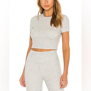 New Alo Set! Leggings + Crop Top